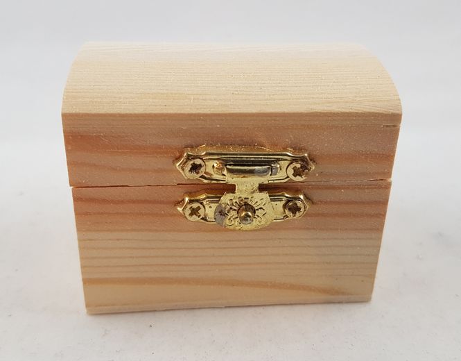 Hovedbilde Skattekiste i tre 60x45x48mm