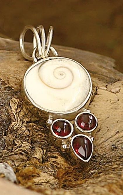 Hovedbilde Shivas Eye round pendant
